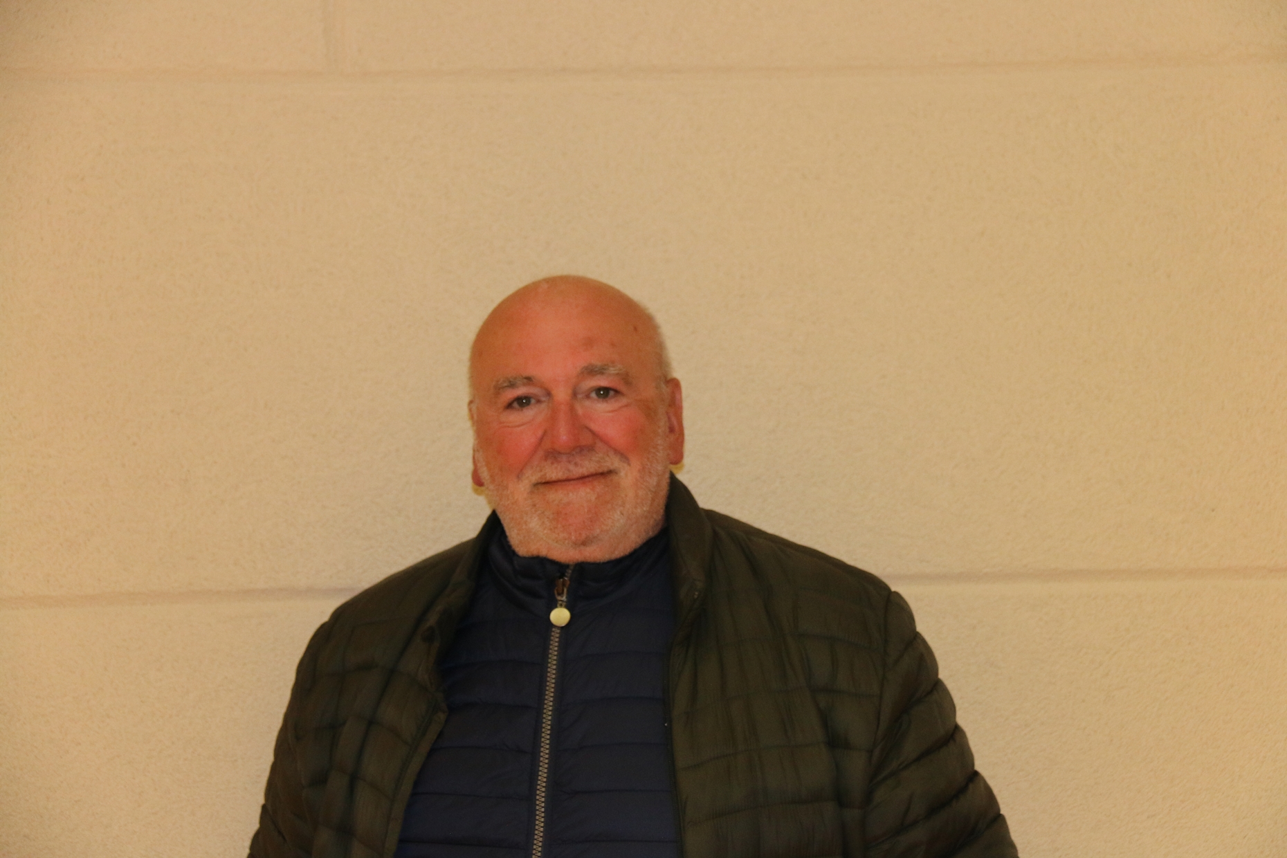 Bernard FRANK souriant